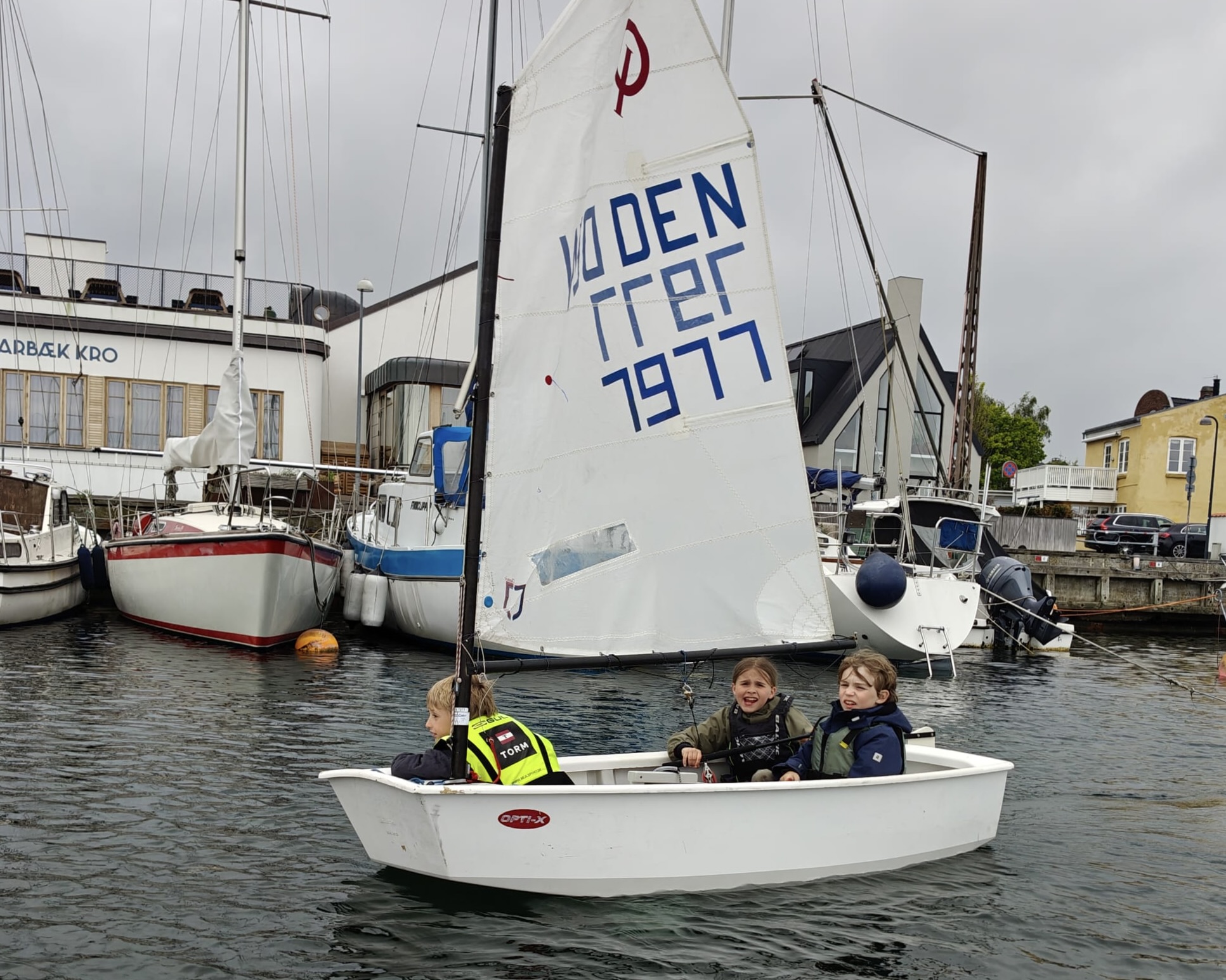 4E32EAFA-BCBE-4C94-8447-6641705A4E3E_1_201_a.jpeg